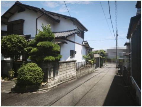 大津市木の岡町の中古一戸建