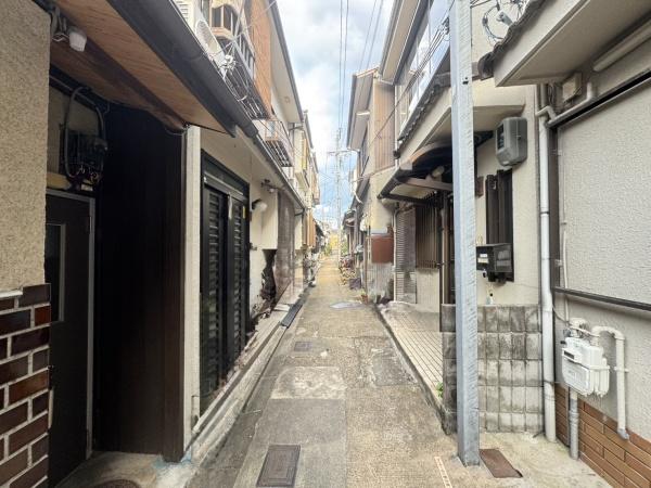 京都市上京区仁和寺街道御前通西入下横町の中古一戸建て