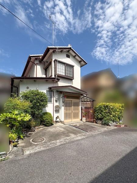 大津市本宮２丁目の中古一戸建