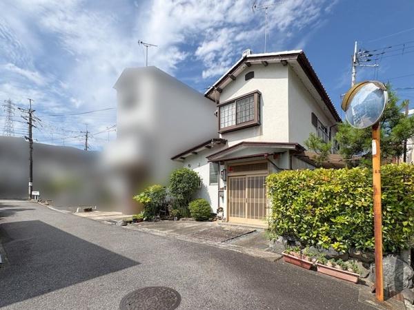 大津市本宮２丁目の中古一戸建て