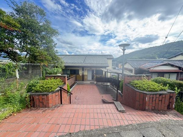 京都市山科区御陵封ジ山町の中古テラスハウス