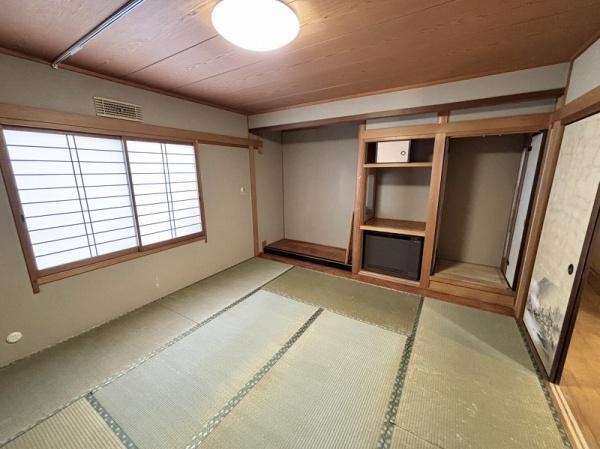 大津市里５丁目の中古一戸建て
