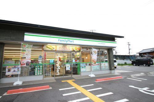 京都市伏見区醍醐外山街道町の中古一戸建て(ファミリーマート伏見日野西風呂店)
