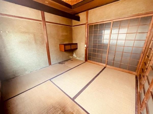 京都市中京区西ノ京西鹿垣町の中古一戸建て