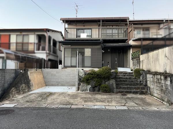 京都市左京区岩倉中在地町の中古テラスハウス