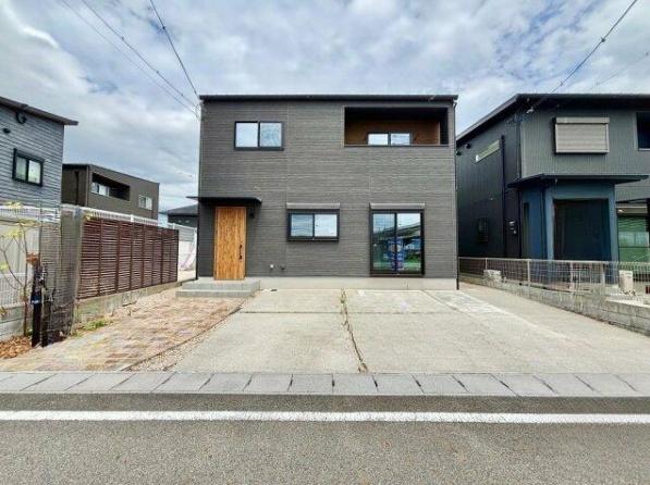 大津市下阪本２丁目の中古一戸建