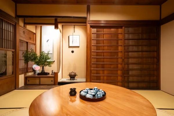 京都市上京区千本通二条下る東入主税町の中古一戸建て