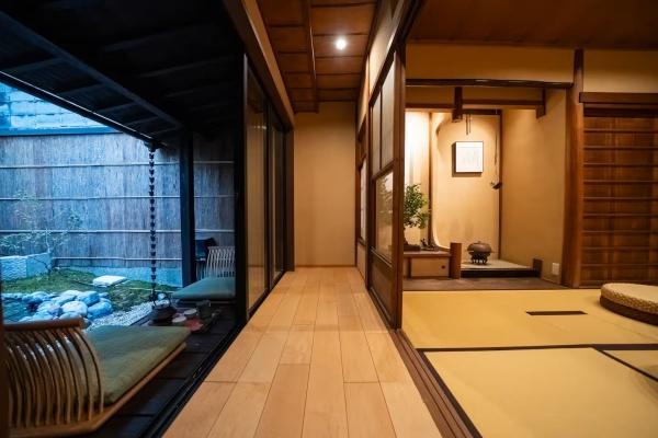 京都市上京区千本通二条下る東入主税町の中古一戸建て