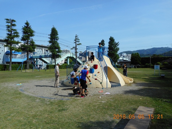 大津市皇子が丘３丁目の土地(尾花川公園)