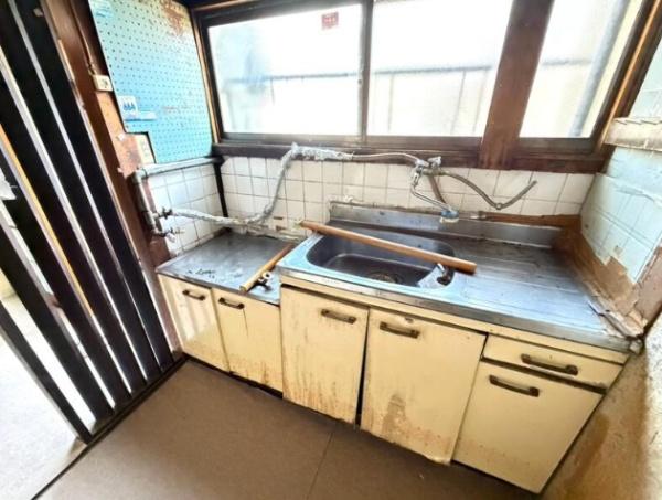京都市山科区西野大鳥井町の中古一戸建て