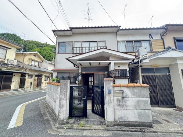 京都市右京区花園段ノ岡町の中古テラスハウス