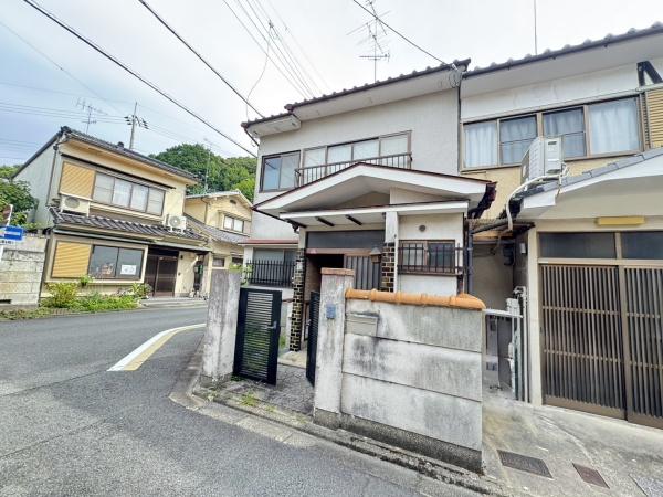 京都市右京区花園段ノ岡町の中古テラスハウス