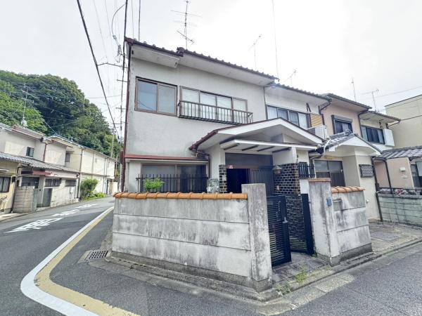 京都市右京区花園段ノ岡町の中古テラスハウス