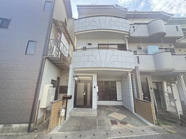 京都市山科区大塚野溝町の中古一戸建て