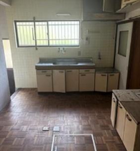 大津市大谷町の中古一戸建て