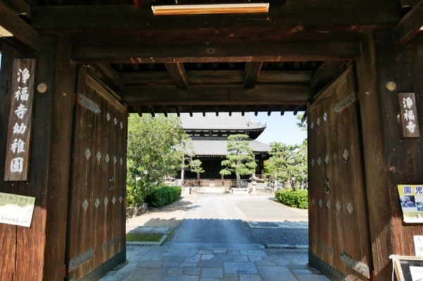 京都市上京区千本通元誓願寺下る松屋町の中古一戸建て(浄福寺幼稚園)