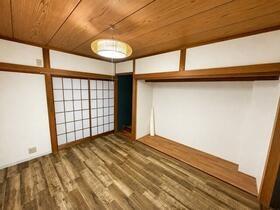 京都市下京区西七条西八反田町の中古一戸建て