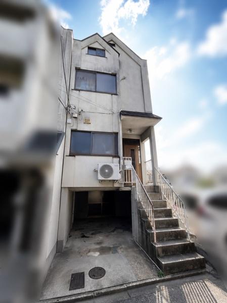 京都市山科区川田前畑町の中古一戸建