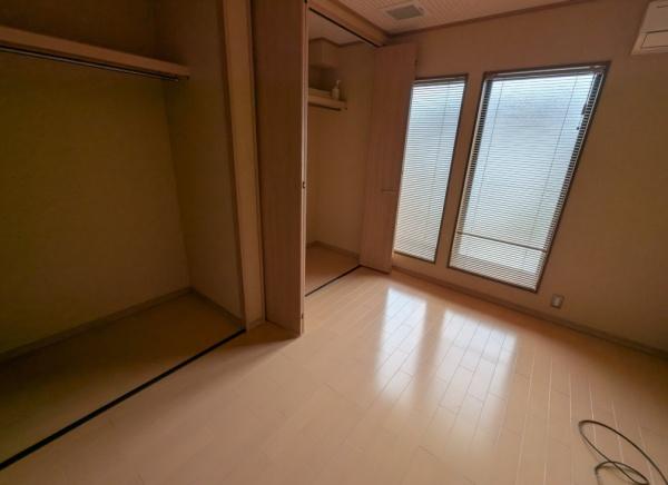 大津市大石中４丁目の中古一戸建て