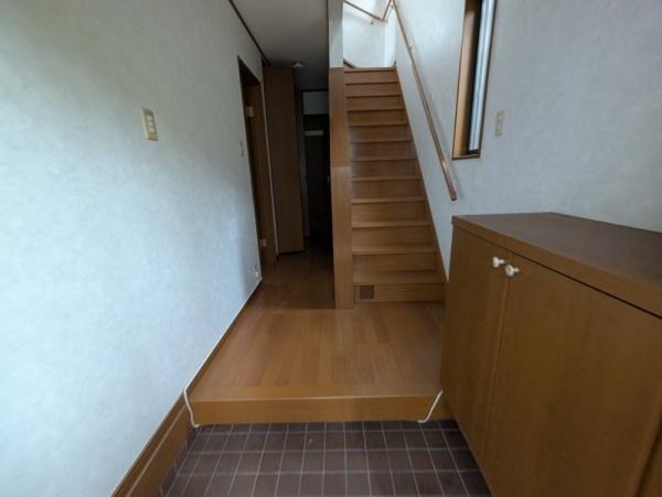 大津市大石中４丁目の中古一戸建て