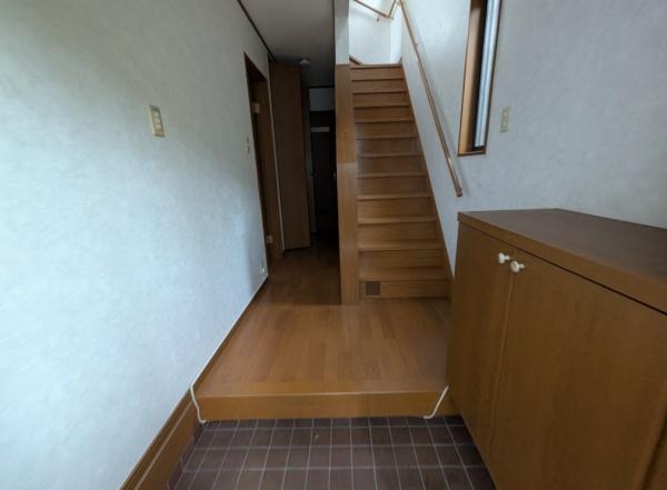 大津市大石中４丁目の中古一戸建て