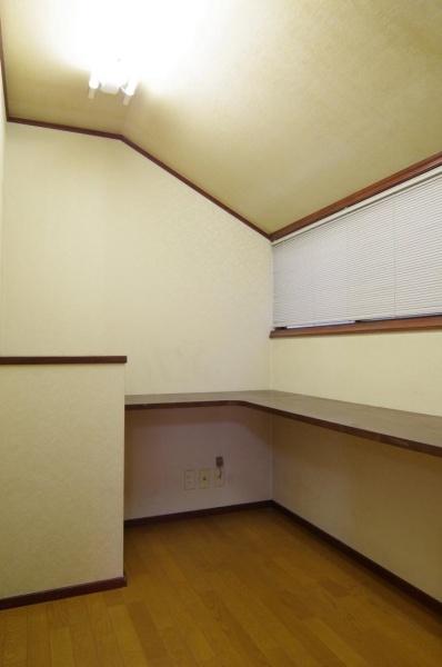 京都市山科区東野南井ノ上町の中古一戸建て