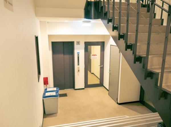 京都市中京区室町通六角下る鯉山町の中古一戸建て
