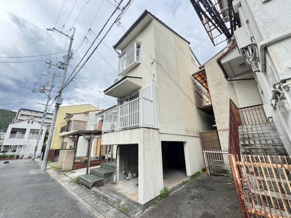 京都市山科区竹鼻扇町の中古一戸建