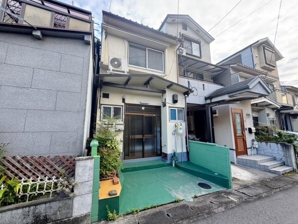 京都市伏見区醍醐外山街道町の中古一戸建て