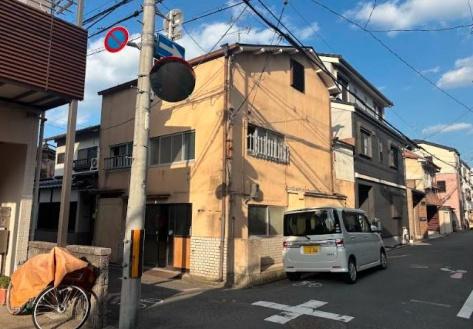 京都市中京区西ノ京南聖町の中古一戸建
