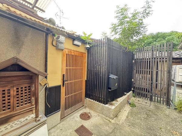京都市東山区本瓦町の中古一戸建て