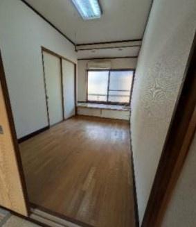 京都市右京区梅津罧原町の中古テラスハウス