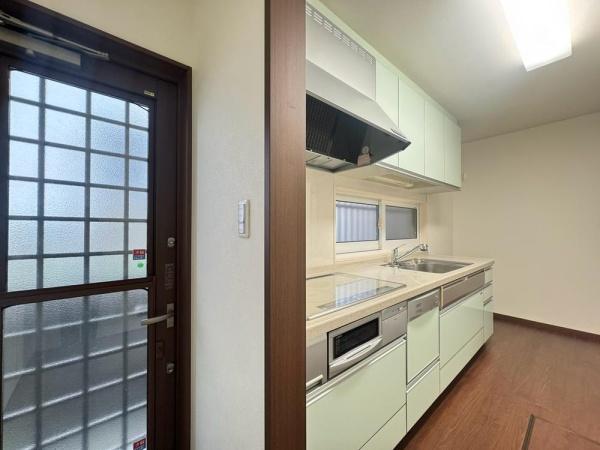 大津市和邇春日３丁目の中古一戸建て