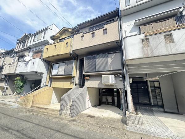 京都市伏見区久我石原町の中古一戸建て