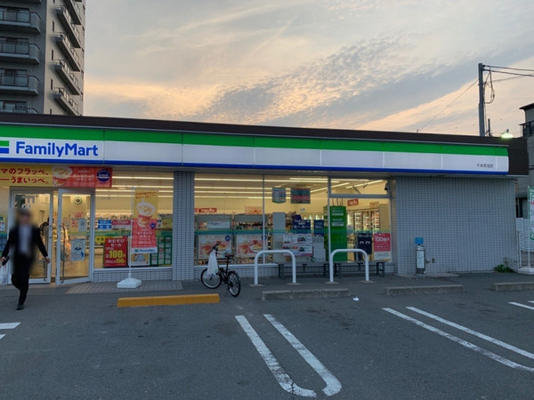 京都市伏見区中島前山町の土地(ファミリーマート千本赤池店)