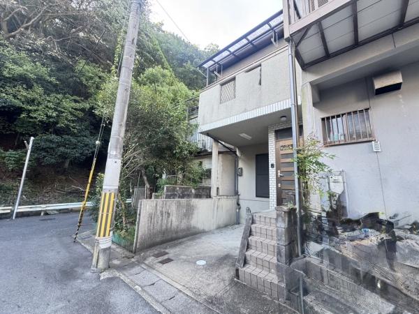 京都市山科区四ノ宮行者谷の中古一戸建て