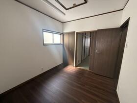 京都市山科区四ノ宮行者谷の中古一戸建て