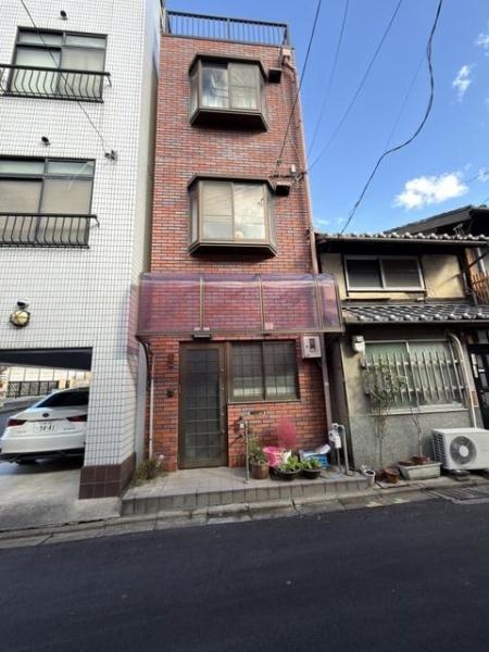 京都市東山区大和大路通五条上る東入池殿町の中古一戸建