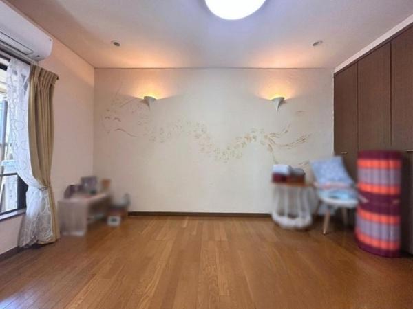 京都市西京区山田開キ町の中古一戸建て