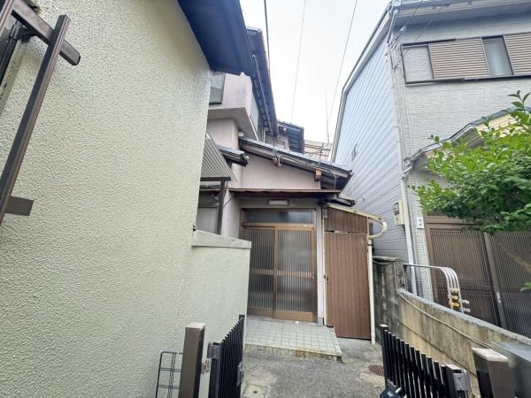 京都市伏見区深草大亀谷万帖敷町の中古一戸建