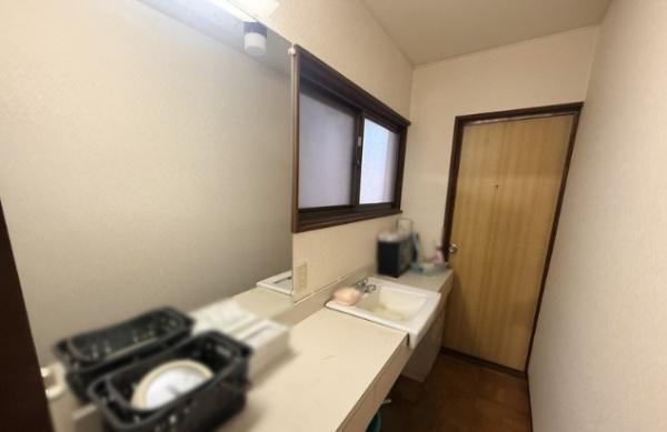 京都市山科区西野大鳥井町の中古一戸建て