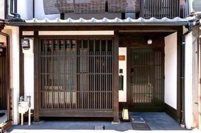 京都市下京区油小路通六条上る卜味金仏町の中古一戸建て