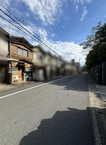 京都市北区衣笠鏡石町の中古一戸建て