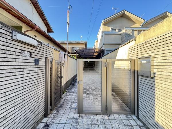 京都市右京区嵯峨広沢西裏町の中古一戸建