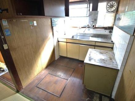 京都市山科区西野楳本町の中古一戸建て
