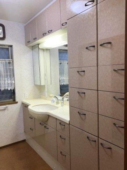 京都市西京区御陵峰ケ堂町１丁目の中古一戸建て