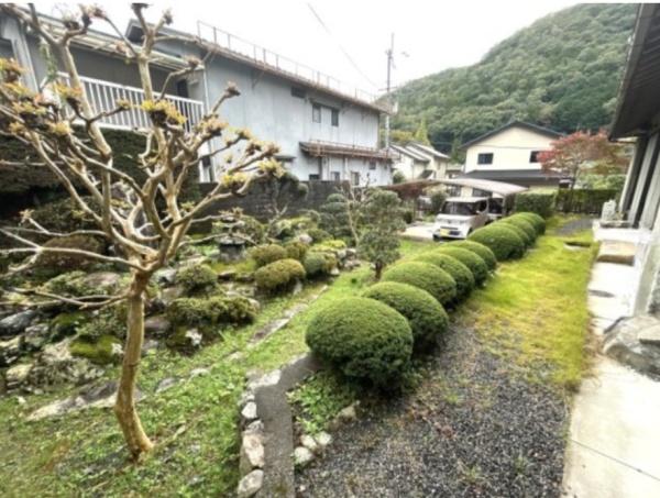 京都市左京区八瀬秋元町の中古一戸建て
