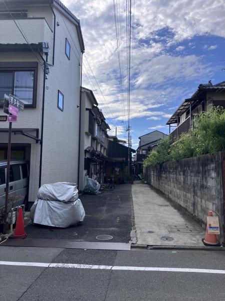 京都市上京区室町通武者小路下る福長町の中古一戸建