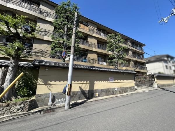 ヴィラ岡崎