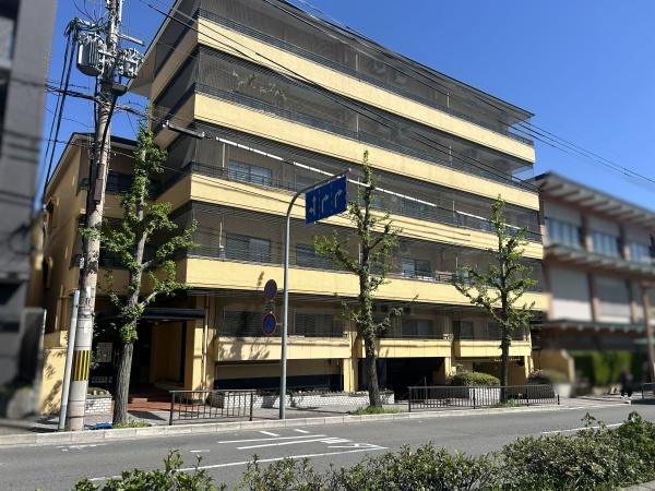 インペリアル東岡崎